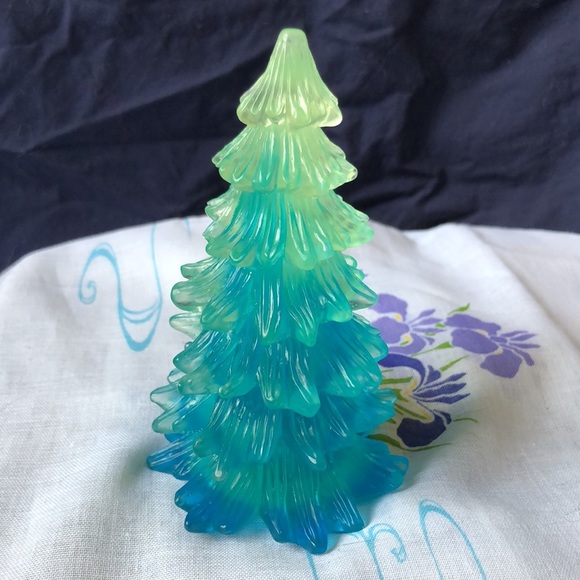 Handmade ombré resin trees - Picture 2 of 4